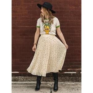 NWT Vada Winter Jyn Star Print Pleated Midi Skirt Size Small